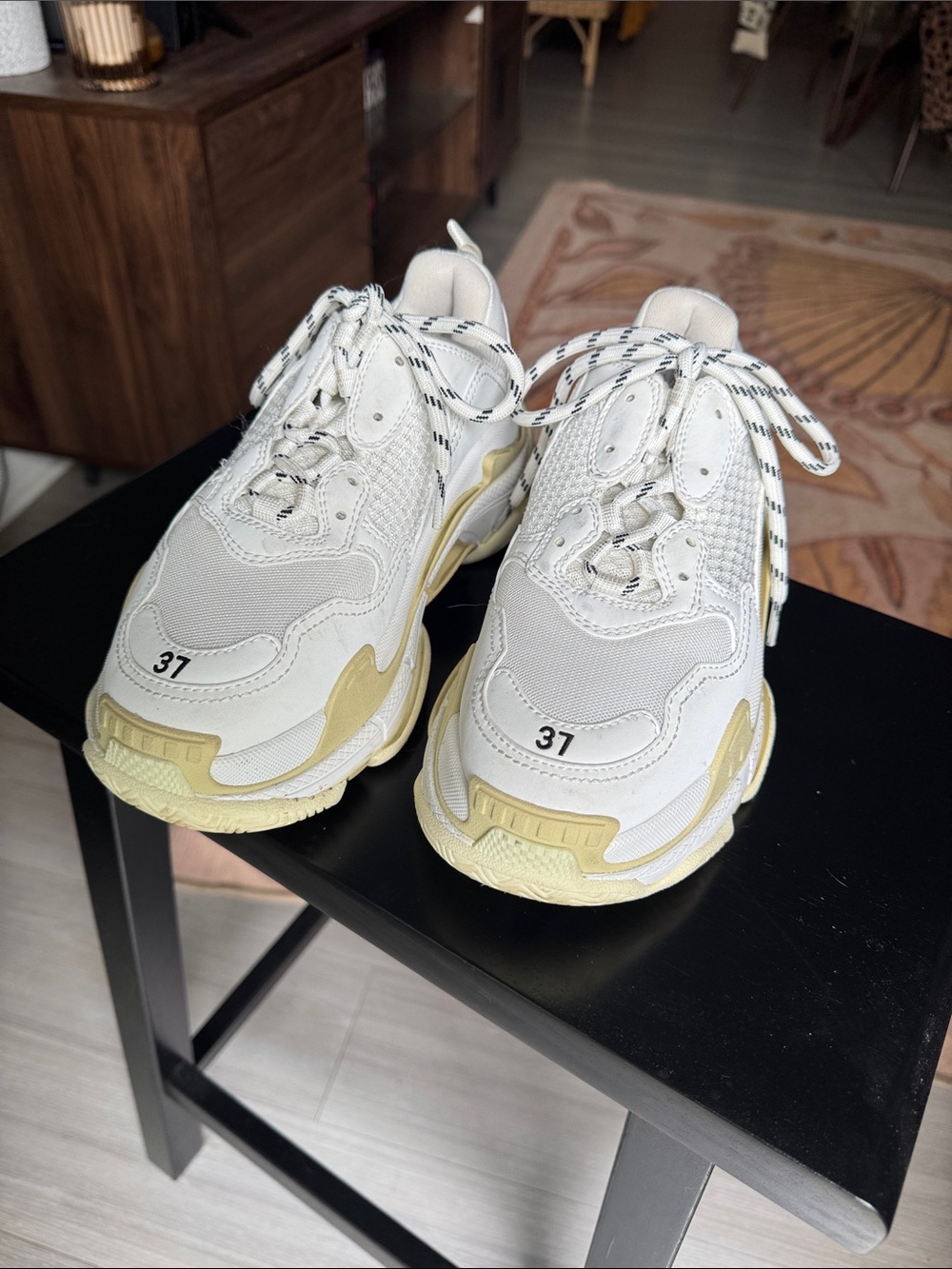 Balenciaga Triple S White Sneakers - Picture 2 of 5